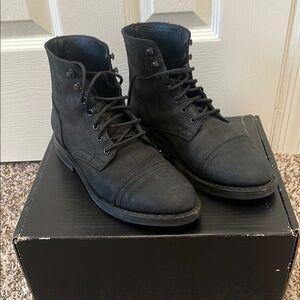 Thursday women's Captain boots, size 9